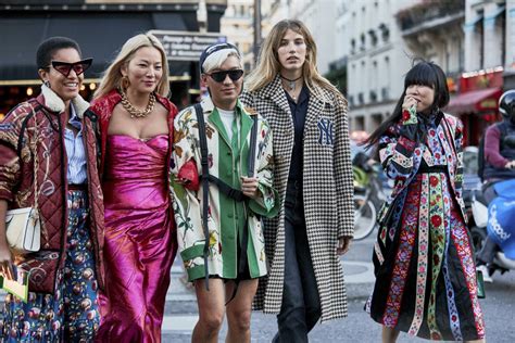 Musical chairs at top as Paris Fashion Week starts 